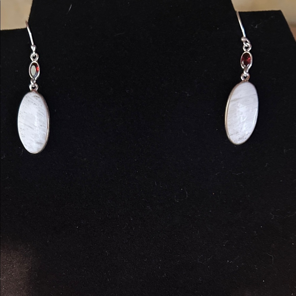 Granite and mother-of-pearl Sterling silver drop earrings new